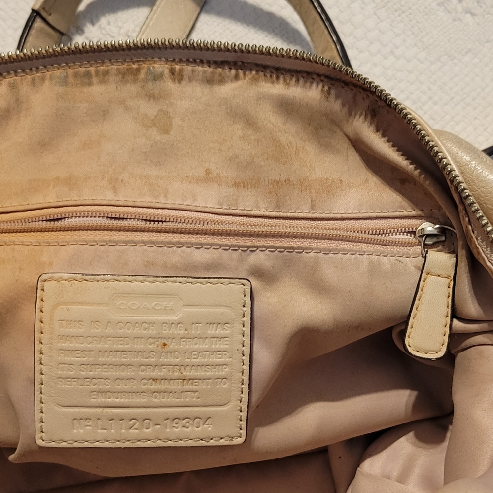 Coach Cream Leather Satchel with Silver Hardware.  Make An Offer! - Picture 13 of 16